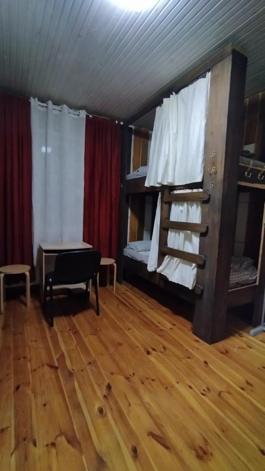 Отель "Swallow House" Cherkasy Quarto foto