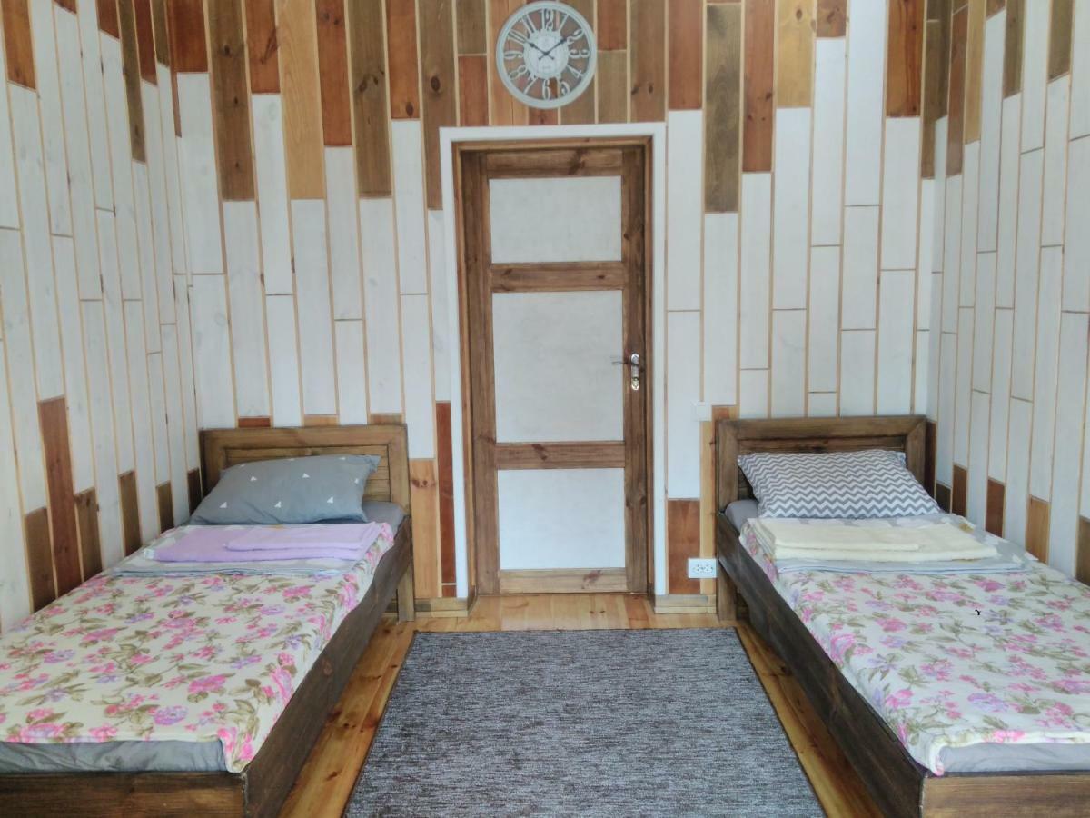 Отель "Swallow House" Cherkasy Exterior foto